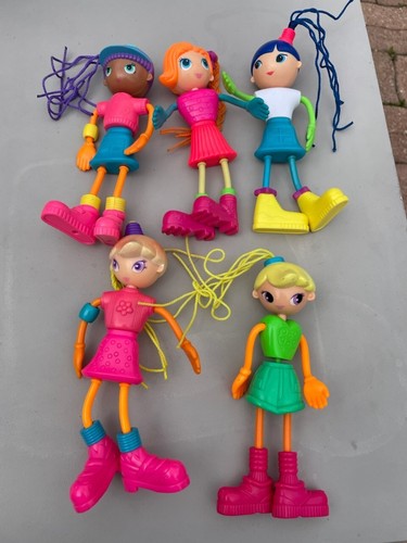 Lot poupees figurines - lot,